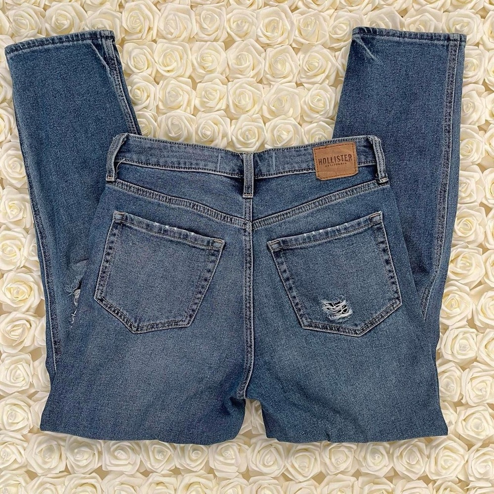 Hollister Mom Jeans